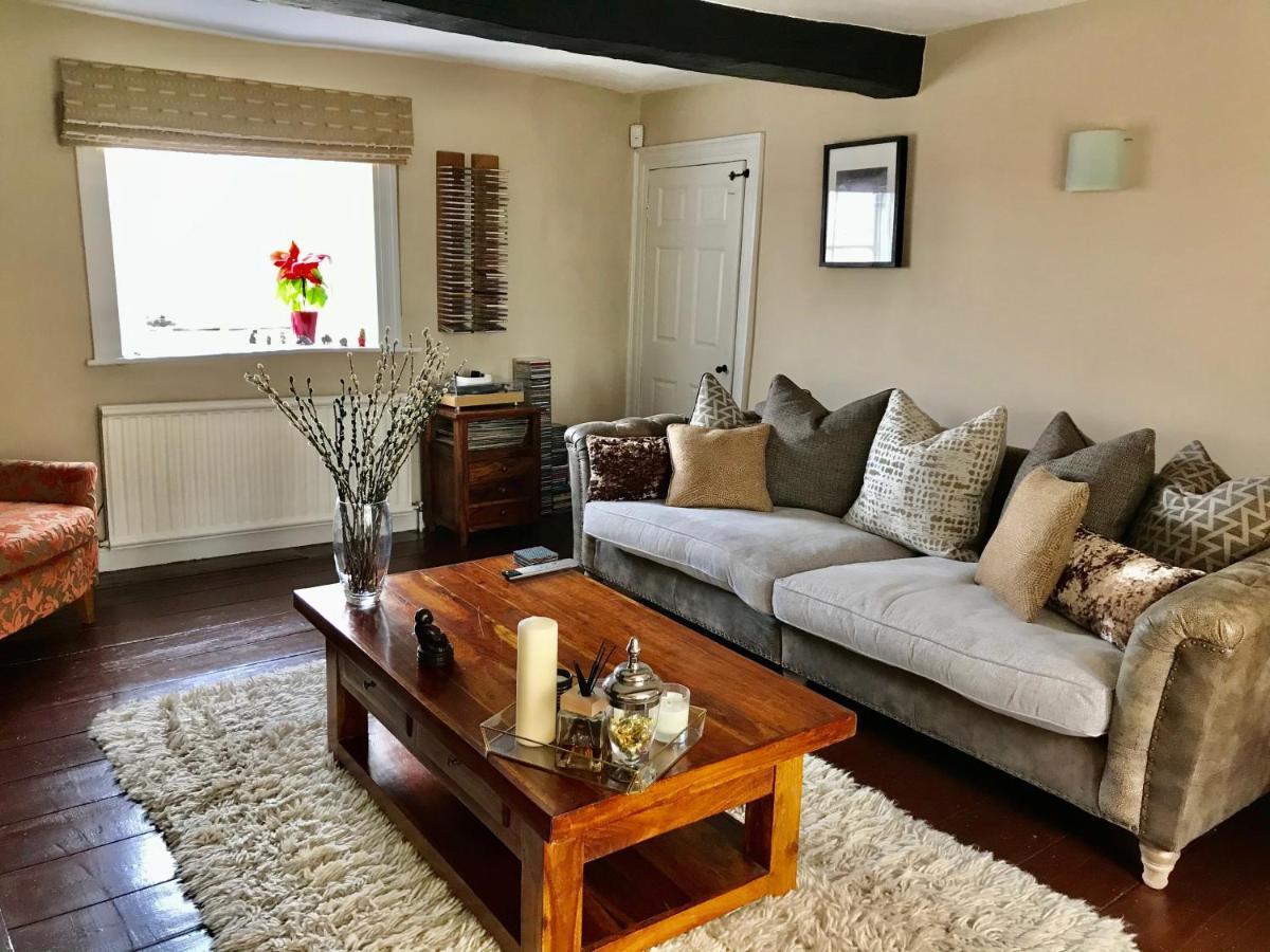 Willow Cottage B&B Yeadon Dış mekan fotoğraf