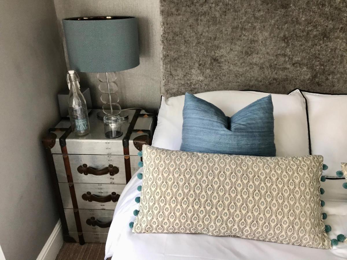 Willow Cottage B&B Yeadon Dış mekan fotoğraf