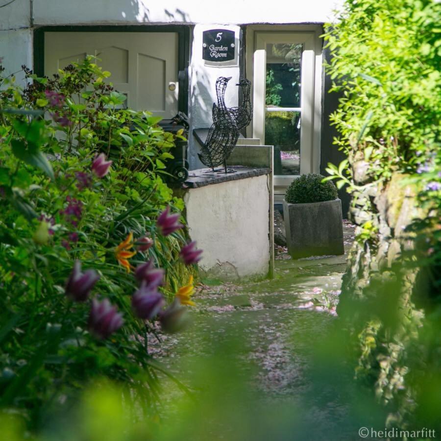 Willow Cottage B&B Yeadon Dış mekan fotoğraf